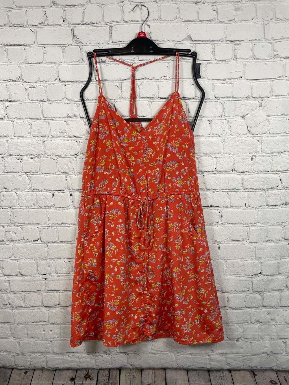 American Eagle Outfitters Floral Button-Front Strappy Mini Dress Size 6